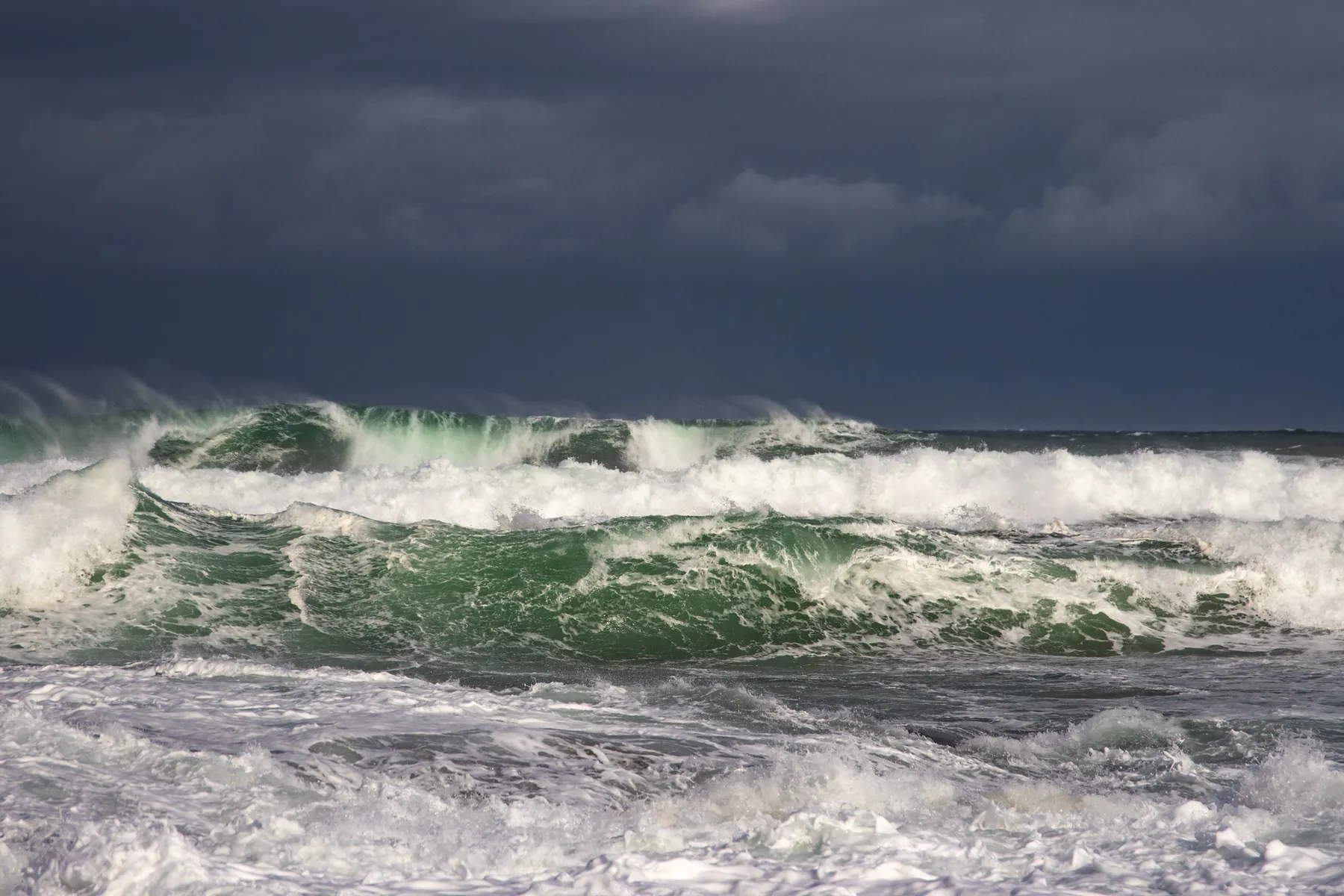 The North Atlantic, which the 1858 cable crossed on the sea floor from Ireland to Newfoundland. Photograph by Magda Ehlers, Pexels.